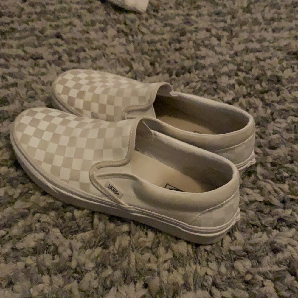 Women’s Checkerboard Vans
